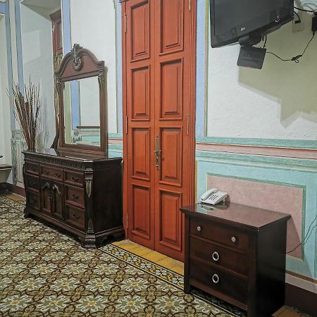 Hotel Gran Misiones Querétaro Esterno foto